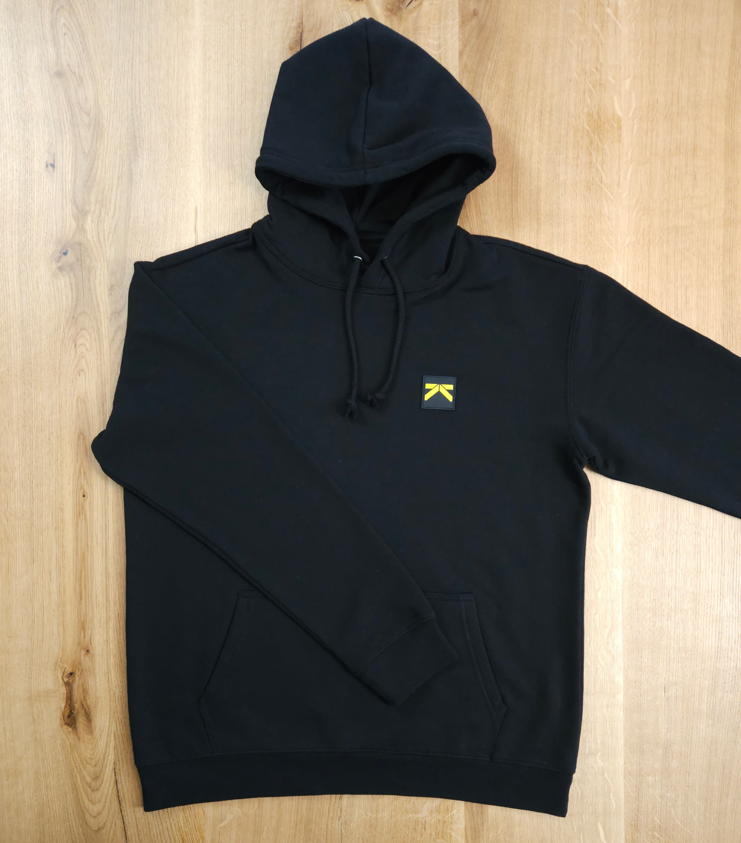 Hoodie "built to last"